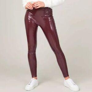 NWT Spanx High Waist Faux Burgundy Patent Leather Leggings Size M Petite